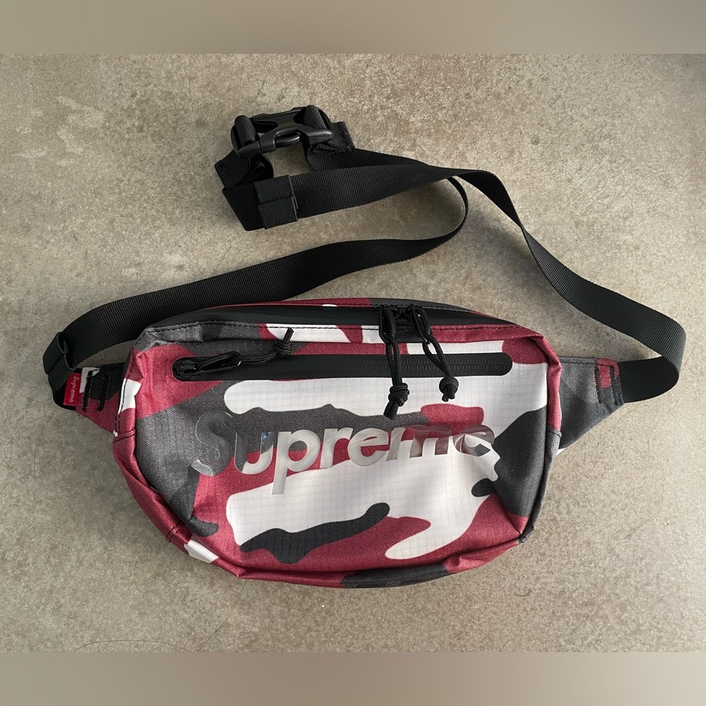 Authentic Supreme SS21 red camo belt bag crossbody bag